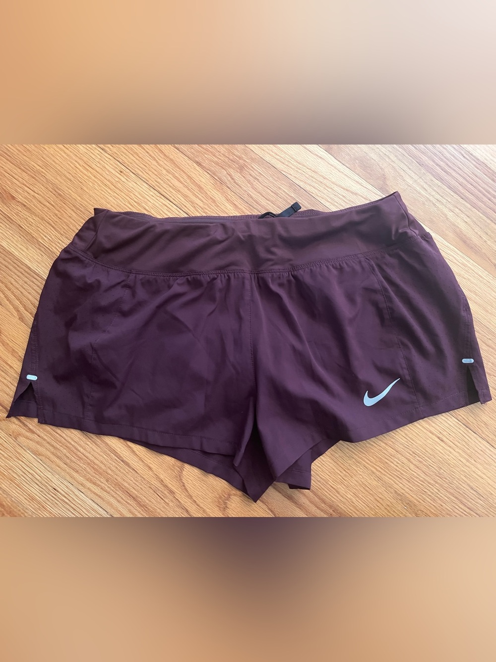 Nike Women's Maroon Running Shorts Dri-Fit Size Large